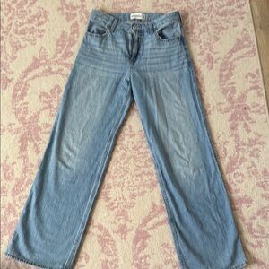 Girls Abercrombie ulta wide light weight jeans